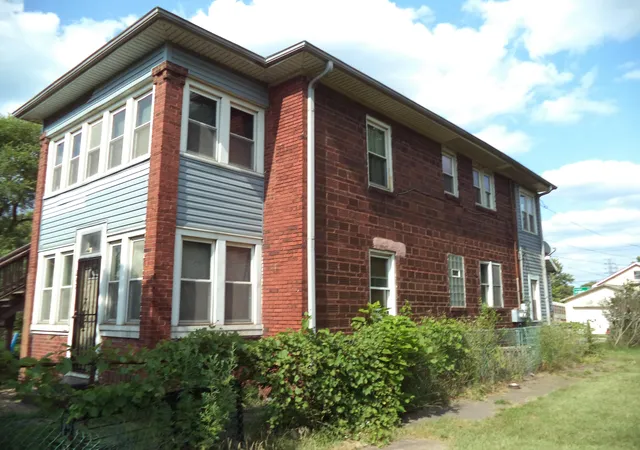 Photo 3 of House for sale at 249 Tyler St, Gary, IN 46402 | MLS# 844823 | Listing updated on 2026-09-11
