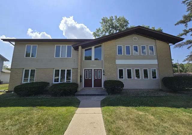 Photo 1 of Multi family home for sale at 1500 Camellia Dr, Munster, IN 46321 | MLS# 844998 | Listing updated on 2026-09-15