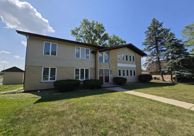 Photo 2 of Multi family home for sale at 1500 Camellia Dr, Munster, IN 46321 | MLS# 844998 | Listing updated on 2026-09-15