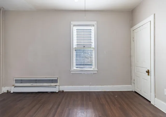 Photo 3 of House for sale at 1517 Delaware St, Gary, IN 46407 | MLS# 844854 | Listing updated on 2026-09-15