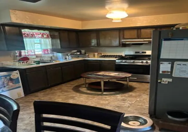 Photo 2 of Single family home for sale at 321 Crestwood Dr, Michigan City, IN 46360 | MLS# 844894 | Listing updated on 2026-09-15