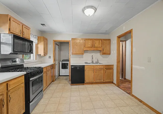 Photo 4 of Single family home for sale at 2907 May St, Portage, IN 46368 | MLS# 844957 | Listing updated on 2026-09-08