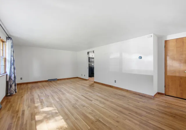 Photo 1 of Single family home for sale at 117 Prairie St, Lowell, IN 46356 | MLS# 845106 | Listing updated on 2026-09-10
