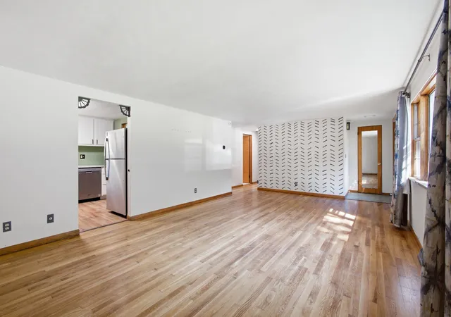 Photo 3 of Single family home for sale at 117 Prairie St, Lowell, IN 46356 | MLS# 845106 | Listing updated on 2026-09-10