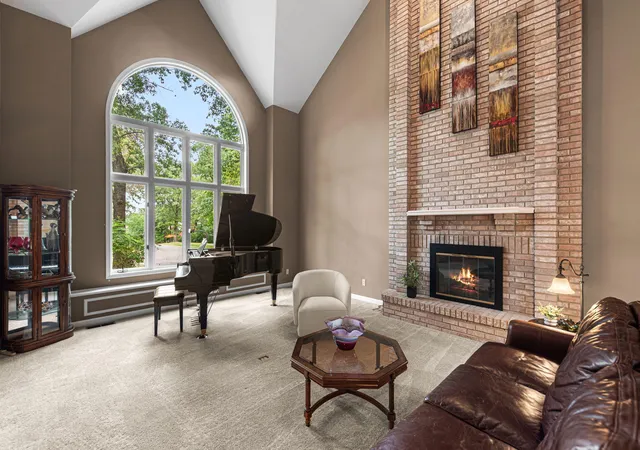 Photo 3 of Single family home for sale at 4610 Thornbury Dr W, Valparaiso, IN 46383 | MLS# 845196 | Listing updated on 2026-09-22