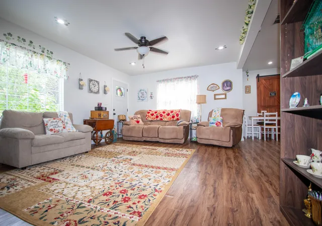 Photo 3 of Single family home for sale at 1430 N Veden Rd, Chesterton, IN 46304 | MLS# 845085 | Listing updated on 2026-09-21