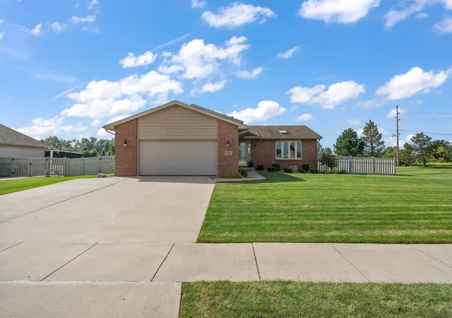 Photo 2 of Single family home for sale at 12641 W 108th Place, Saint John, IN 46373 | MLS# 845082 | Listing updated on 2026-09-24