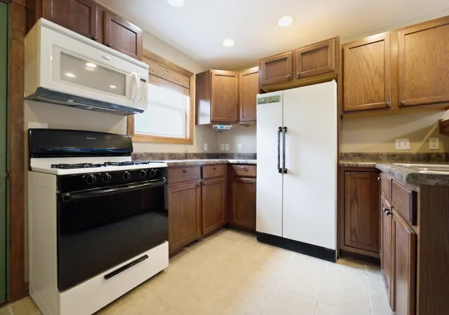 Photo 3 of Sale Pending at 708 S Rose Ave, Kouts, IN 46347 | MLS# 845067 | Listing updated on 2026-09-22