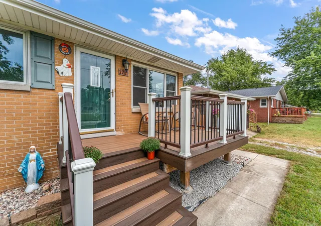 Photo 3 of Sale Pending at 228 E Division St, De Motte, IN 46310 | MLS# 845061 | Listing updated on 2026-09-13