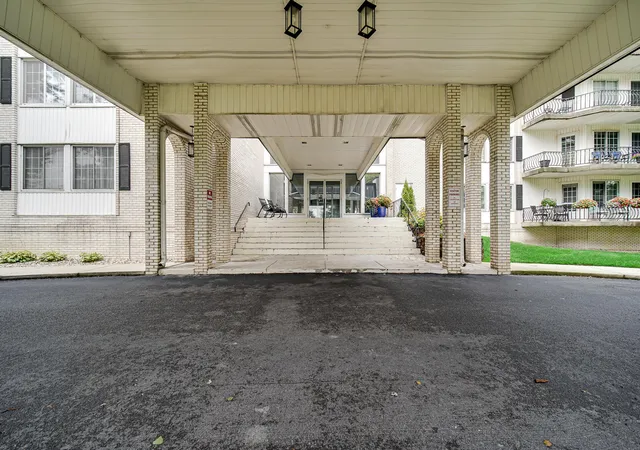 Photo 3 of Condo for sale at 8750 Harrison Ave #110, Munster, IN 46321 | MLS# 845092 | Listing updated on 2026-09-10