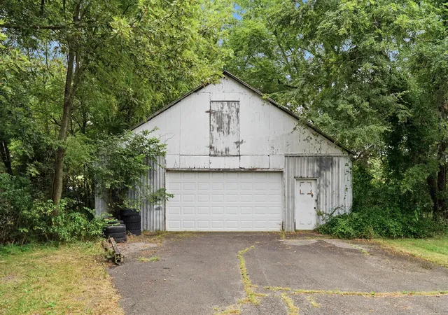 Photo 3 of Single family home for sale at 15507 Magoun St, Cedar Lake, IN 46303 | MLS# 845223 | Listing updated on 2026-09-12