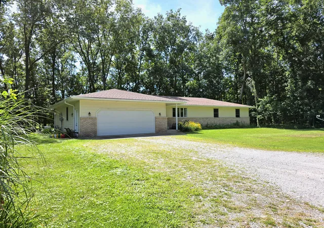 Photo 2 of Single family home for sale at 788 S 200 West, Hebron, IN 46341 | MLS# 845063 | Listing updated on 2026-09-10