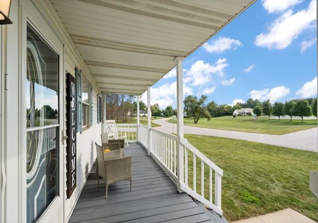 Photo 4 of Single family home for sale at 1611 N Crst View Ln, La Porte, IN 46350 | MLS# 845100 | Listing updated on 2026-09-22