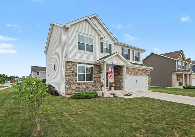 Photo 3 of Single family home for sale at 11427 Thomas St, Crown Point, IN 46307 | MLS# 845068 | Listing updated on 2026-09-10
