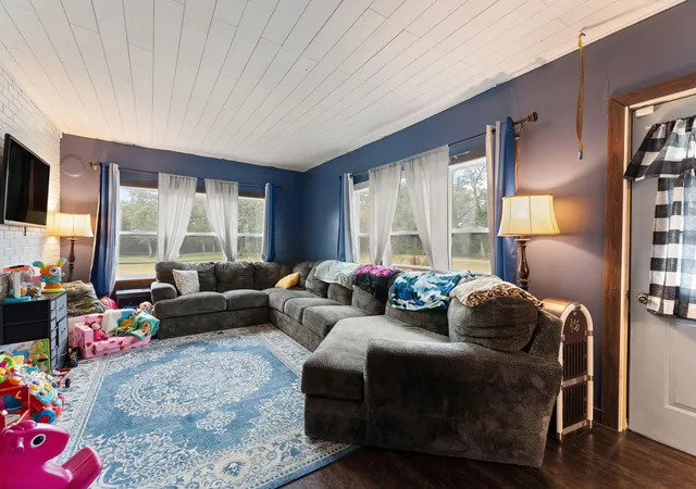 Photo 4 of Sale Pending at 1695 W 400 South, North Judson, IN 46366 | MLS# 845088 | Listing updated on 2026-09-15