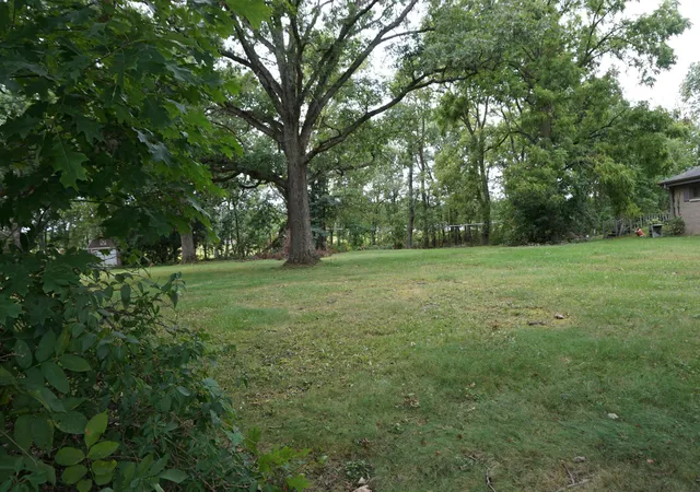 Photo 2 of Land for sale at 410 S Wabash St, Hobart, IN 46342 | MLS# 845121 | Listing updated on 2026-09-10