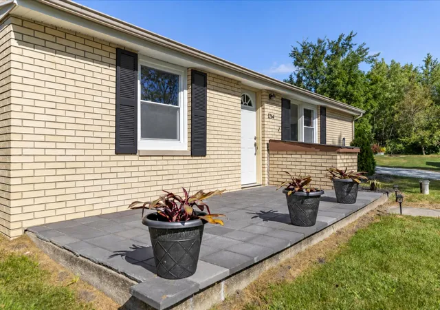 Photo 3 of Single family home for sale at 12704 Whitcomb St, Crown Point, IN 46307 | MLS# 845195 | Listing updated on 2026-09-14