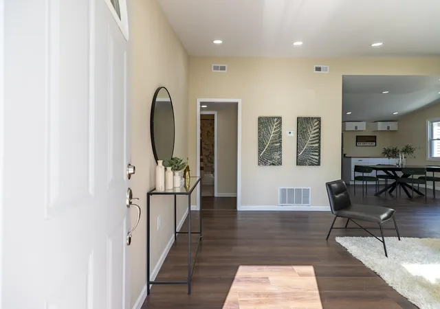Photo 4 of Single family home for sale at 12704 Whitcomb St, Crown Point, IN 46307 | MLS# 845195 | Listing updated on 2026-09-14