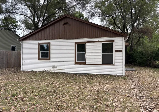 Photo 1 of Single family home for sale at 1231 Taney St, Gary, IN 46404 | MLS# 845149 | Listing updated on 2026-09-11