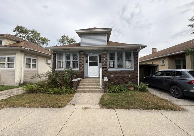 Photo 1 of Sale Pending at 4731 Towle Ave, Hammond, IN 46327 | MLS# 845144 | Listing updated on 2026-09-14