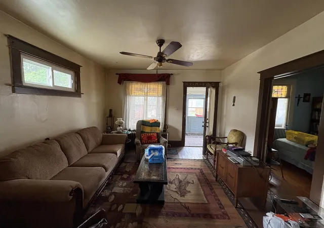 Photo 3 of Sale Pending at 4731 Towle Ave, Hammond, IN 46327 | MLS# 845144 | Listing updated on 2026-09-14