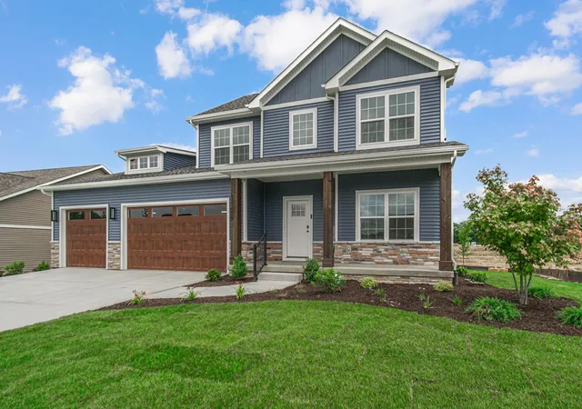 Photo 1 of Sale Pending at 2224 Redwood Ln, Chesterton, IN 46304 | MLS# 845203 | Listing updated on 2026-09-12