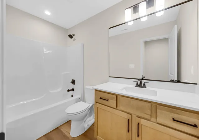 Photo 2 of Sale Pending at 2224 Redwood Ln, Chesterton, IN 46304 | MLS# 845203 | Listing updated on 2026-09-12