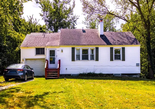 Photo 1 of Single family home for sale at 1063 Frontage Rd, Chesterton, IN 46304 | MLS# 845153 | Listing updated on 2026-09-11