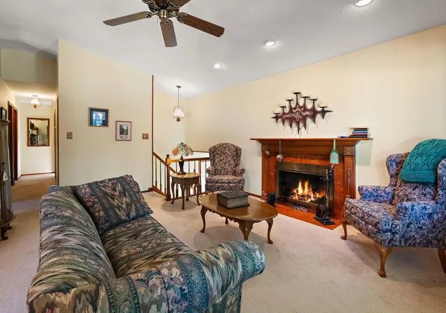Photo 4 of Single family home for sale at 1403 Boca Lago Dr, Valparaiso, IN 46383 | MLS# 845212 | Listing updated on 2026-09-17
