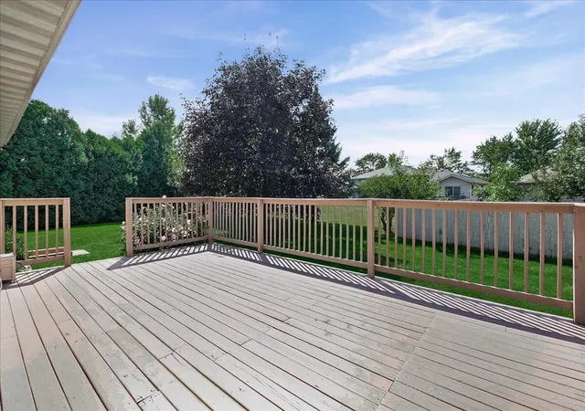 Photo 3 of Sale Pending at 1315 Westbrook Dr, Crown Point, IN 46307 | MLS# 845268 | Listing updated on 2026-09-19