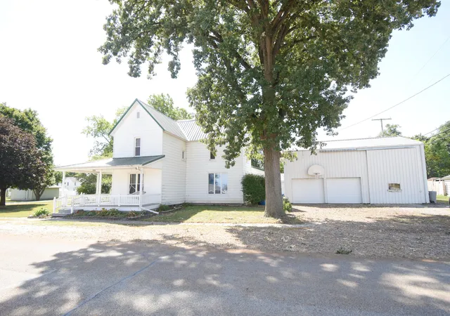Single family home for sale at 105 W South St, Remington, IN 47977 | MLS# 845294