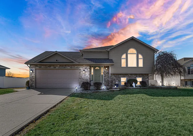 Photo 3 of Single family home for sale at 14804 Euclid St, Cedar Lake, IN 46303 | MLS# 845292 | Listing updated on 2026-09-14
