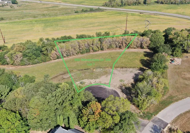 Land for sale at 703 Cherrywood Dr Sw, Pine Island, MN 55963 | MLS# 6432681