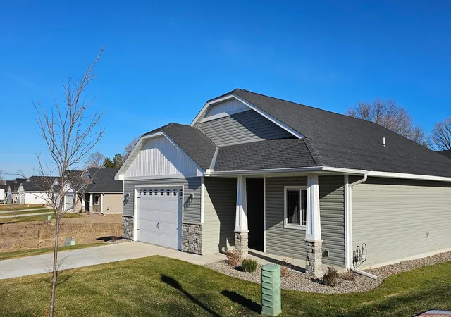 Photo 2 of Sale Pending at 3102 Zuni Way Nw, Anoka, MN 55303 | MLS# 6595173 | Listing updated on 2026-09-14