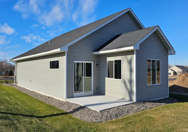 Photo 3 of Sale Pending at 3102 Zuni Way Nw, Anoka, MN 55303 | MLS# 6595173 | Listing updated on 2026-09-14