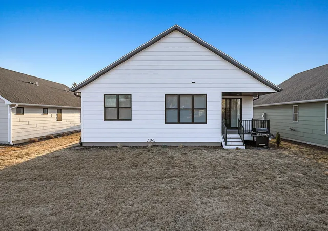 Photo 3 of Sale Pending at 291 Liberty Dr, Hanover, MN 55341 | MLS# 6656467 | Listing updated on 2026-09-10