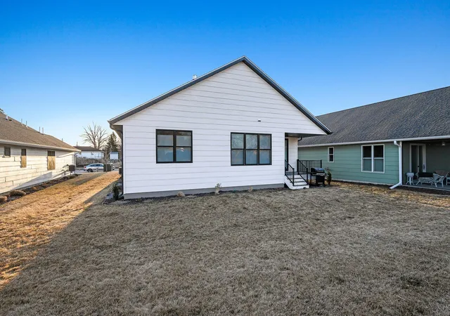 Photo 3 of Sale Pending at 291 Liberty Dr, Hanover, MN 55341 | MLS# 6656467 | Listing updated on 2026-09-30