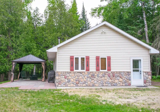Photo 4 of Single family home for sale at 10547 Vermeil Dr Ne, Deer River, MN 56636 | MLS# 6731978 | Listing updated on 2026-09-10