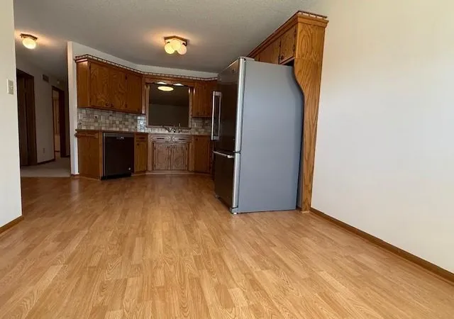 Photo 3 of Single family home for sale at 324 7Th St, Windom, MN 56101 | MLS# 6742542 | Listing updated on 2026-09-09