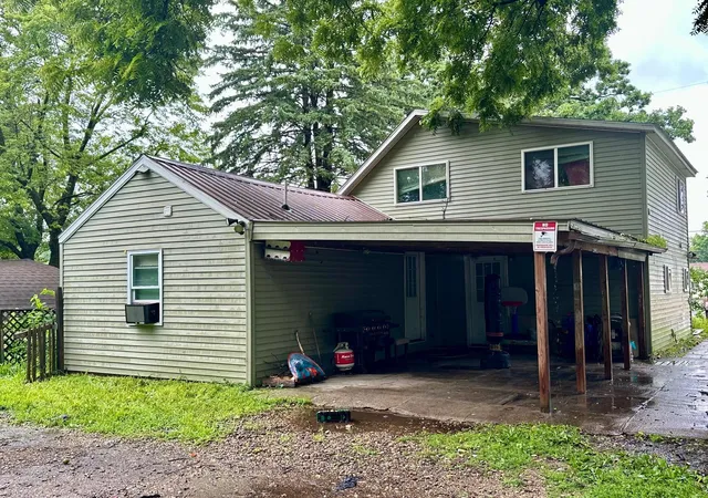 Photo 2 of Multi family home for sale at 919 W Front St, Albert Lea, MN 56007 | MLS# 6766237 | Listing updated on 2026-09-12