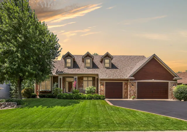 Photo 1 of Sale Pending at 19081 Inndale Dr, Lakeville, MN 55044 | MLS# 6766881 | Listing updated on 2026-09-18