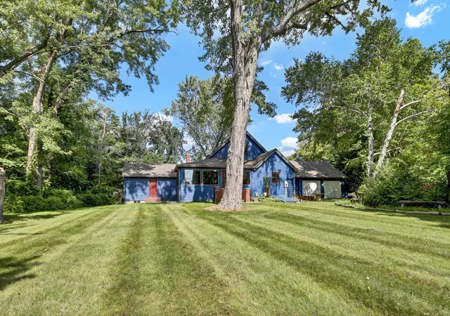 Single family home for sale at 29923 Lakeview Ave, Red Wing, MN 55066 | MLS# 6786726 | Listing updated on 2026-09-10