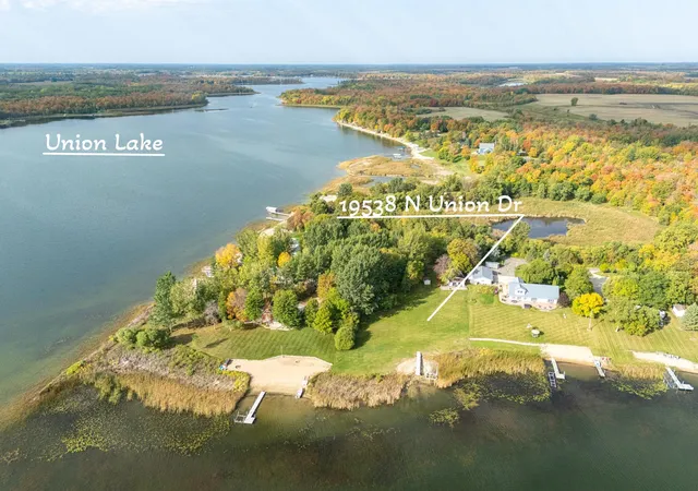 Photo 4 of Single family home for sale at 19538 N Union Dr, Erskine, MN 56535 | MLS# 6789703 | Listing updated on 2026-09-15