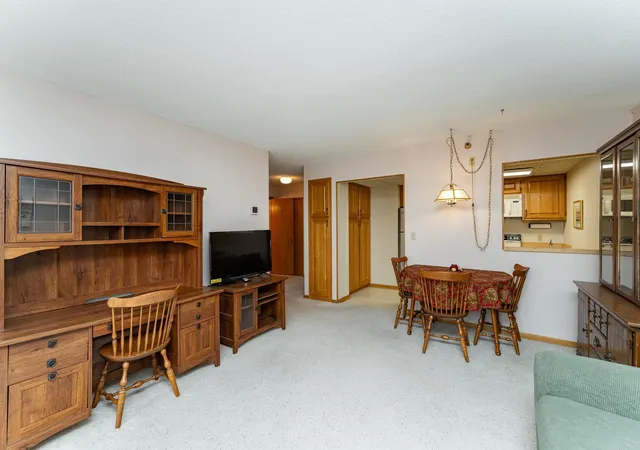 Photo 3 of Sale Pending at 220 Broadway Ave S #1417, Rochester, MN 55904 | MLS# 6794100 | Listing updated on 2026-09-14