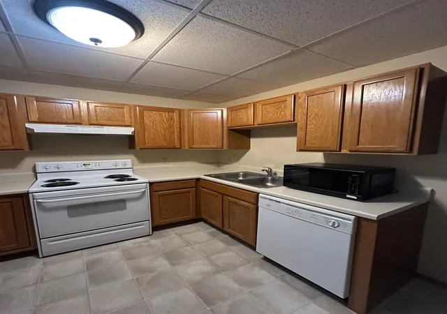 Photo 3 of Condo for sale at 109 E Luverne St #337, Luverne, MN 56156 | MLS# 6794727 | Listing updated on 2026-09-10