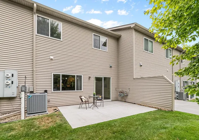 Photo 3 of Single family home for sale at 2694 County Rd H2, Saint Paul, MN 55112 | MLS# 6796814 | Listing updated on 2026-09-12