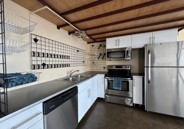 Listing Photo 5 - Condo for sale in building located at 500 Robert St N, St. Paul, MN 55101 - Unit #613