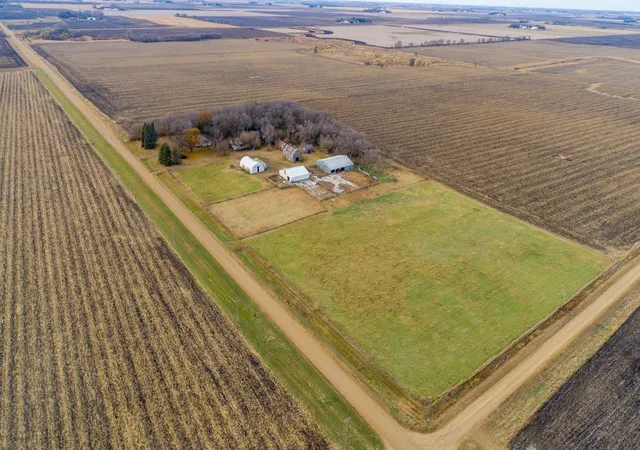 Photo 3 of Single family home for sale at 14793 160th St, Walnut Grove, MN 56180 | MLS# 6809654 | Listing updated on 2026-09-15