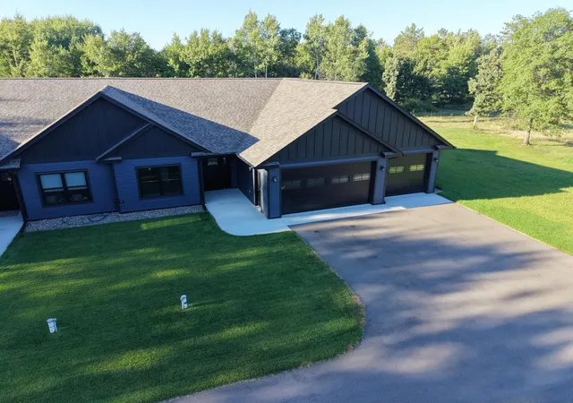 Photo 1 of Single family home for sale at 16912 Piper Ln, Brainerd, MN 56401 | MLS# 6822249 | Listing updated on 2026-09-11