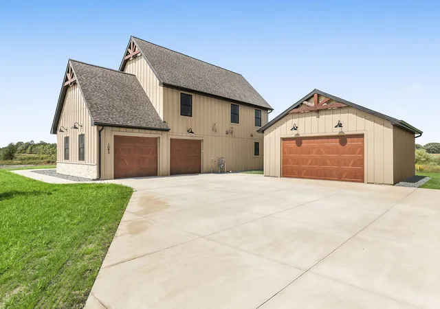Photo 2 of Single family home for sale at 1093 20th Avenue N, Sartell, MN 56377 | MLS# 6823345 | Listing updated on 2026-09-08